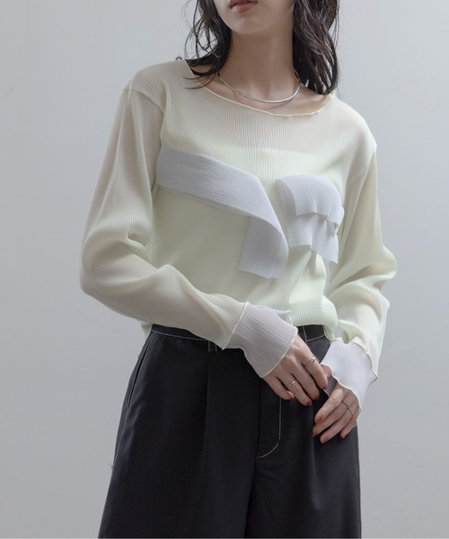Eimee Law(エイミーロウ)の「シアープリーツフリルトップス(Tシャツ/カットソー・レディース・ライトイエロー/サックスブルー/ブラック/アイボリー・FREE)」の9枚目の写真