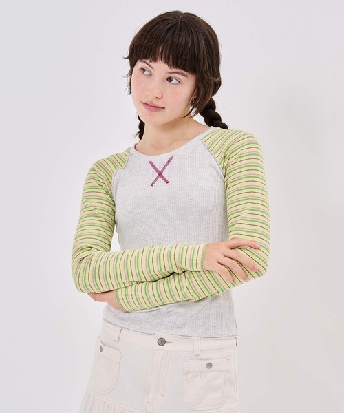 TINA:JOJUN(ティーナジョジュン)の「マルチボーダー ラグラン サーマルロンT TINA:JOJUN(Tシャツ/カットソー・レディース・ホワイト/グレー・M)」の4枚目の写真