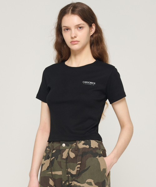 CARGOBROS FOR WOMAN(カーゴブロスフォーウィメン)の「エッセンシャルロゴショート半袖Tシャツ(ブラック)(Tシャツ/カットソー・レディース・その他・FREE)」の3枚目の写真