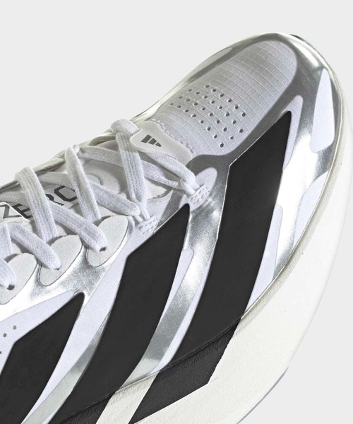 adidas(アディダス)の「アディゼロ EVO SL EXO / Adizero EVO SL EXO Shoes / ランニングシューズ / アディダス adidas(スニーカー・レディース・ホワイト×ブラック・23.0cm/23.5cm/24.0cm/24.5cm/25.0cm/25.5cm/22.0cm/22.5cm/26.0cm)」の7枚目の写真