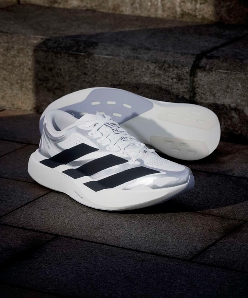 adidas(アディダス)の「アディゼロ EVO SL EXO / Adizero EVO SL EXO Shoes / ランニングシューズ / アディダス adidas(スニーカー・レディース・ホワイト×ブラック・23.0cm/23.5cm/24.0cm/24.5cm/25.0cm/25.5cm/22.0cm/22.5cm/26.0cm)」の14枚目の写真