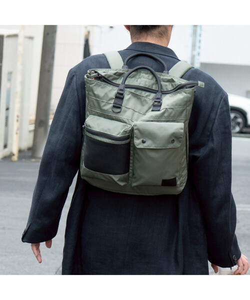 FREAK'S STORE(フリークスストア)の「YOSEMITE STRAP/ヨセミテストラップ EXPANDER HELMET TOTE BAG(トートバッグ・レディース・ブラック/オリーブ・ONE SIZE)」の8枚目の写真