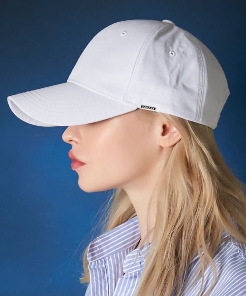L.H.P(エルエイチピー)の「VARZAR/バザール/Stud logo over fit ball cap(キャップ・レディース・ホワイト/ブラック・F)」の1枚目の写真