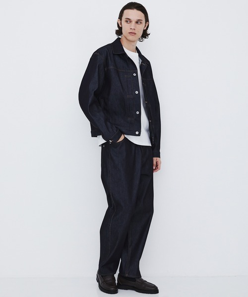 UNITED TOKYO(ユナイテッドトウキョウ)の「【数量限定生産】TYPE1 SILK DENIM TRUCKER JACKET |SETUP可/高級素材/シルク/耐久性/リジット(デニムジャケット・メンズ・ダークインディゴブルー・2/1)」の2枚目の写真