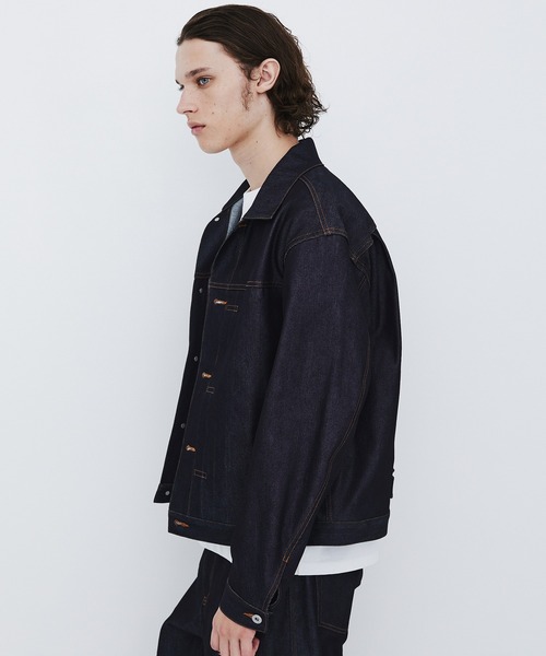 UNITED TOKYO(ユナイテッドトウキョウ)の「【数量限定生産】TYPE1 SILK DENIM TRUCKER JACKET |SETUP可/高級素材/シルク/耐久性/リジット(デニムジャケット・メンズ・ダークインディゴブルー・2/1)」の5枚目の写真