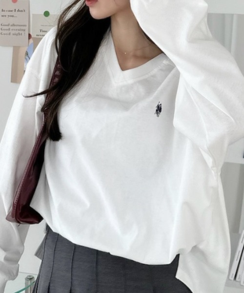 U.S. POLO ASSN.（ユーエスポロアッスン）の「【Ada.別注 U.S. POLO ASSN.】Vネック ドロップショルダー ルーズ カットソー（Tシャツ/カットソー・レディース・サックスブルー/ブラック/ホワイト・S/M）」の17枚目の写真