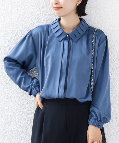SHIPS（シップス）の「〈手洗い可能〉襟 タック サテン ロング スリーブ ブラウス（シャツ/ブラウス・レディース・ベージュ/ネイビー/オフホワイト/ブルー・ONE SIZE）」の20枚目の写真