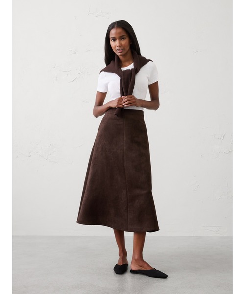 BANANA REPUBLIC FACTORY STORE(バナナリパブリック ファクトリーストア)の「BANANA REPUBLIC FACTORY STORE 日本限定 ヴィーガンスエード Aラインミディスカート(スカート・レディース・ブラウン/その他1・0/2/8/4/6)」の7枚目の写真
