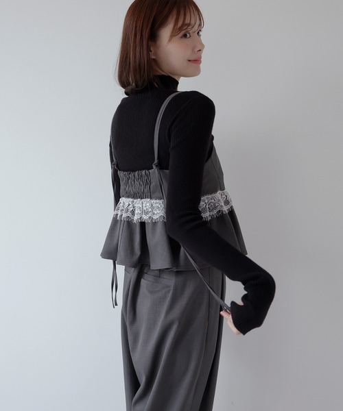 AMUU. PRECIEUSE(アムープレシューズ)の「【SETUP対応】レースペプラムキャミビスチェ(その他トップス・レディース・ブラック/チャコールグレー/ブラウン・FREE)」の11枚目の写真