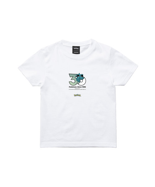 ZOZOSPOT(ゾゾスポット)の「Pokemon 30th Anniversary 1025 T-shirt 「クヌギダマ」(Tシャツ/カットソー・レディース・ホワイト・SMALL/MEDIUM/LARGE/X-LARGE/XX-LARGE/XXX-LARGE/100cm/110cm/120cm/130cm/140cm/150cm/160cm)」の2枚目の写真