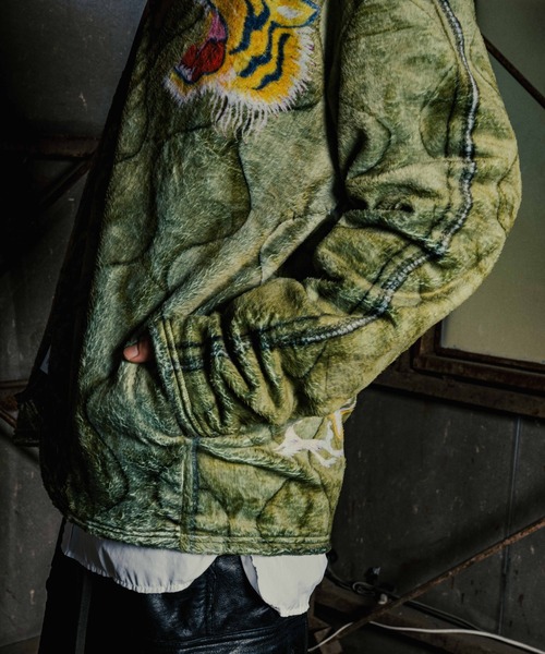 ROYAL FLASH（ロイヤルフラッシュ）の「TALKING ABOUT THE ABSTRACTION/トーキングアバウトジアブストラクション/別注 EX CARDIGAN（カーディガン/ボレロ・メンズ・ホワイト/ブラック/グリーン・M/L/XL）」の15枚目の写真