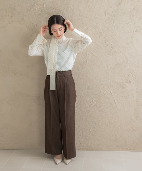 URBAN RESEARCH ROSSO WOMEN(アーバンリサーチ ロッソ)の「PERFECT DENIM SLACKS(デニムパンツ・レディース・ブラウン/インディゴブルー・36/38)」の17枚目の写真