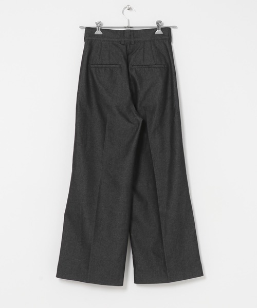 URBAN RESEARCH ROSSO WOMEN(アーバンリサーチ ロッソ)の「PERFECT DENIM SLACKS(デニムパンツ・レディース・ブラウン/インディゴブルー・36/38)」の5枚目の写真