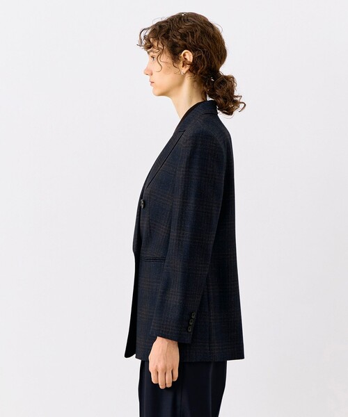 TOMORROWLAND collection(トゥモローランドコレクション)の「SILK AIR GLEN CHECK ダブルブレストジャケット(テーラードジャケット・レディース・ブラウン系/ネイビー・38/36)」の6枚目の写真
