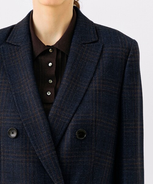 TOMORROWLAND collection(トゥモローランドコレクション)の「SILK AIR GLEN CHECK ダブルブレストジャケット(テーラードジャケット・レディース・ブラウン系/ネイビー・38/36)」の9枚目の写真