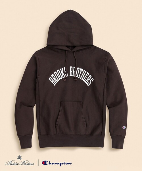 BROOKS BROTHERS(ブルックスブラザーズ)の「Brooks Brothers×Champion USAコットン ラバープリントロゴ フーデッド スウェットシャツ Made in USA(パーカー・メンズ・ネイビー/ブラック/グレー/ブラウン/ホワイト/グリーン・LARGE/SMALL/MEDIUM)」の1枚目の写真