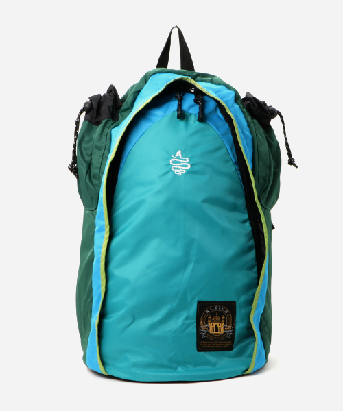 ALDIES(アールディーズ)の「Solar Ruck ソーラーリュック(バックパック/リュック・メンズ・ライトグリーン/ブラック/ライトブルー/ネイビー・FREE)」の3枚目の写真