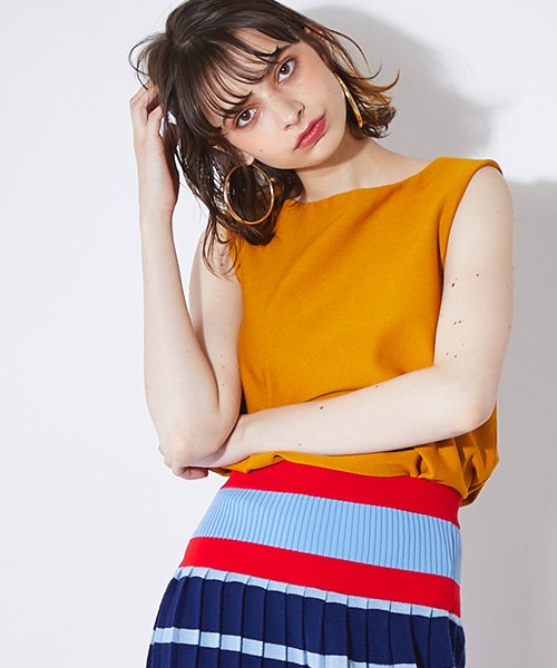 WRAPINKNOT（ラッピンノット）の「【WRAPINKNOT】《STUDIOUS別注》ノースリーブニットトップス（ニット/セーター・レディース・グレー/ブルー/ピンク/レッド/オレンジ/ブラック/カーキ/ホワイト・0）」の8枚目の写真