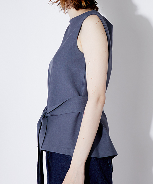 WRAPINKNOT（ラッピンノット）の「【WRAPINKNOT】《STUDIOUS別注》ノースリーブニットトップス（ニット/セーター・レディース・グレー/ブルー/ピンク/レッド/オレンジ/ブラック/カーキ/ホワイト・0）」の10枚目の写真