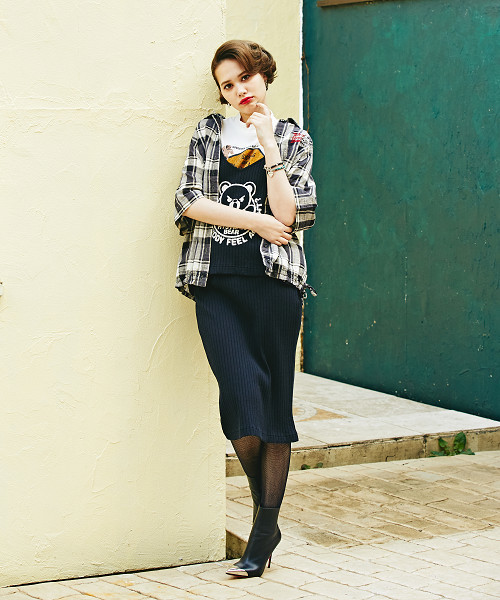 HYSTERIC GLAMOUR(ヒステリックグラマー)の「TALE OF VOODOO ZOMBIES刺繍 ルーズシャツ(シャツ/ブラウス・レディース・レッド系その他/グリーン系その他/グレー系その他・FREE)」の4枚目の写真