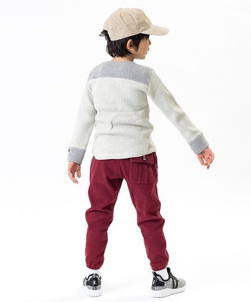 F.O.KIDS（エフオーキッズ）の「ミリタリーポケット付きトレーナー（スウェット・キッズ・チャコール/ベージュ・80/90/95/100/110/120/130/140）」の4枚目の写真