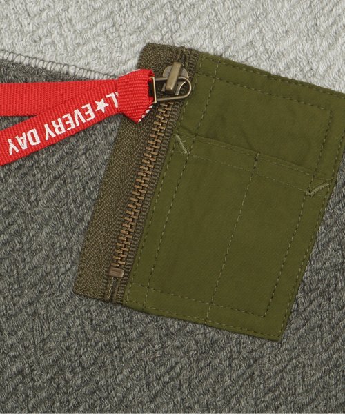 F.O.KIDS（エフオーキッズ）の「ミリタリーポケット付きトレーナー（スウェット・キッズ・チャコール/ベージュ・80/90/95/100/110/120/130/140）」の12枚目の写真