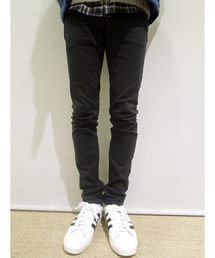 WHO'S WHO gallery | SKINY01(スラックス)