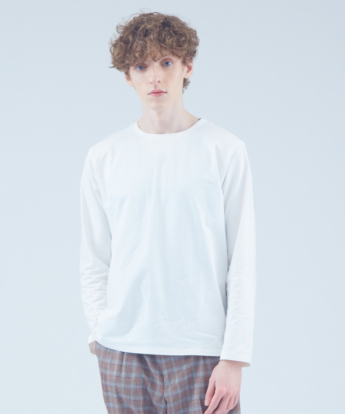 ABAHOUSE(アバハウス)の「コットン圧着クルーネックTシャツ(Tシャツ/カットソー・メンズ・グレー/ブラック/ホワイト・44/46/48)」の2枚目の写真