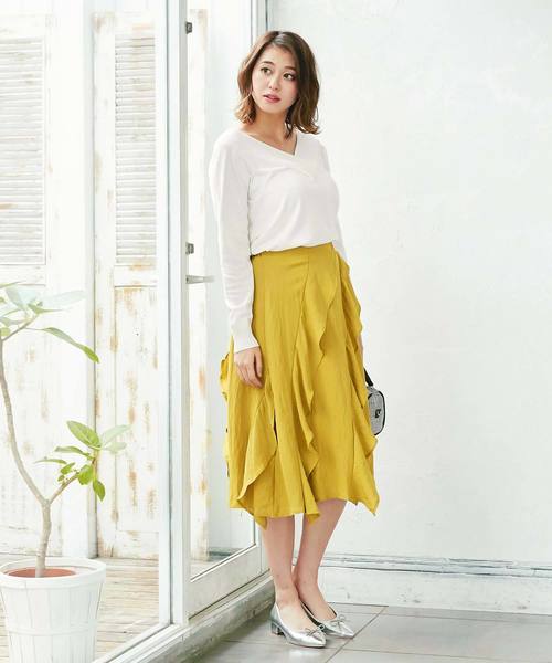 KOBE LETTUCE（コウベレタス）の「[Vネック/ボートネック/バックシャン/オフショルダー]4Wayカシュクールビタミンカラーハイゲージニットトップス（ニット/セーター・レディース・グリーン/パープル系その他/ブラック/イエロー/グレー/オフホワイト・FREE）」の22枚目の写真