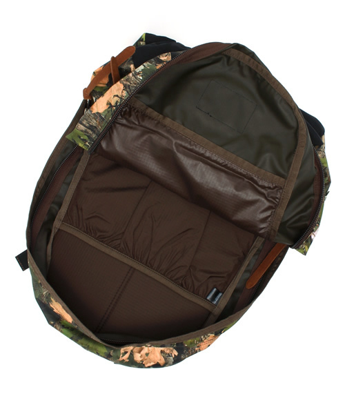 GREGORY（グレゴリー）の「GREGORY/グレゴリー EASY DAY/イージーデイ（バックパック/リュック・レディース・その他/その他1/カモフラージュ/グリーン系カモフラージュ/その他2/ブラック/その他3/その他4・FREE）」の17枚目の写真