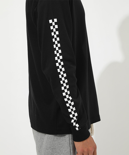 AZUL by moussy(アズールバイマウジー)の「CHECKER LONG SLEEVE T-SHIRT / チェッカーロングスリーブTシャツ(Tシャツ/カットソー・メンズ・ホワイト/ブラック・SMALL/MEDIUM/LARGE)」の6枚目の写真