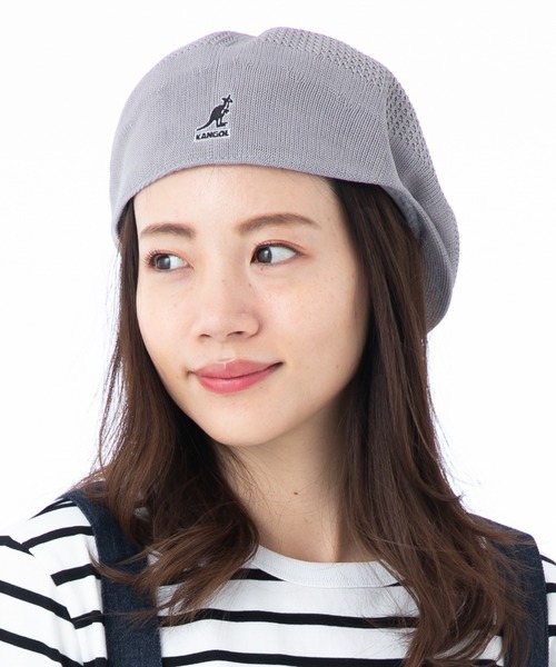 KANGOL（カンゴール）の「カンゴール ハンチング トロピック ベントエア ベレー帽 KANGOL HUNTING TROPIC 504 VENTAIR（ハンチング/ベレー帽・レディース・ブラック/グレー/ベージュ/ナチュラル/ネイビー/ブラウン/アーミー/チャコール/レッド/タン/ライトブルー/ブラック×ゴールド/ホワイト/ロイヤルブルー/ブラック系その他/グレー系その他・MEDIUM/X-LARGE/LARGE/XX-LARGE/SMALL）」の5枚目の写真