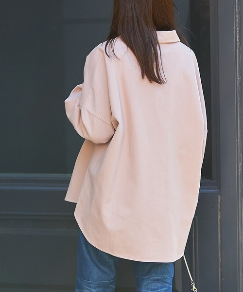 Riberry(リベリー)の「ビッグシルエットシャツ(シャツ/ブラウス・レディース・ブラック/ベージュ/グリーン/ピンクベージュ・FREE)」の11枚目の写真