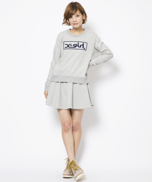 X-girl(エックスガール)の「SWEAT LAYERED DRESS(ワンピース・レディース・ホワイト/ブラック/アッシュ・1/2)」の5枚目の写真