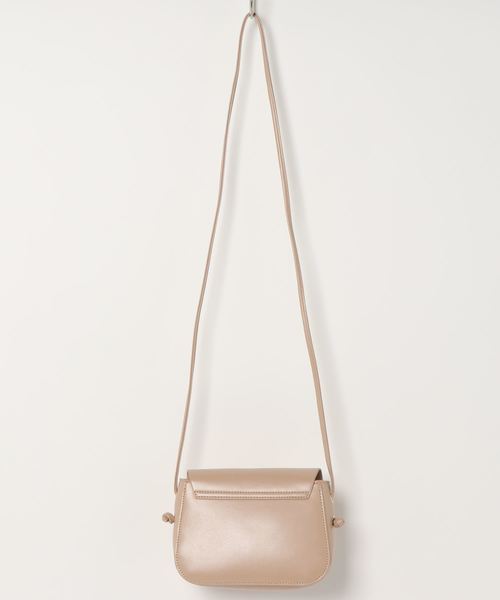 ALTROSE（アルトローズ）の「シンプルショルダーバッグ　[ドーラ]（ショルダーバッグ・レディース・ベージュ/ブラック/ピンク/ブラウン・FREE）」の11枚目の写真