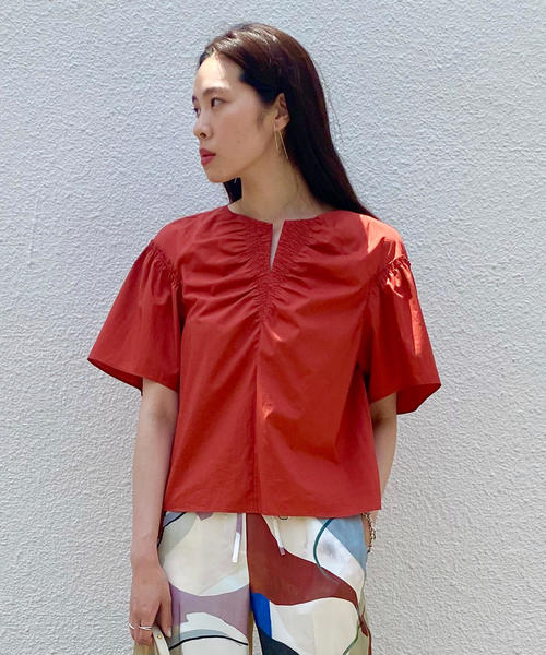 BALLSEY（ボールジィ）の「コットンタイプライター シャーリングブラウス（シャツ/ブラウス・レディース・ホワイト/ライトブルー/ブラック/レッド・36）」の4枚目の写真