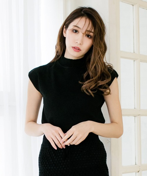 Julia Boutique（ジュリアブティック）の「ハイネックフレンチスリーブニットトップス/510597H（ニット/セーター・レディース・ホワイト/ブラック/ベージュ/レッド/モカ/ネイビー/グレー・ONE）」の3枚目の写真