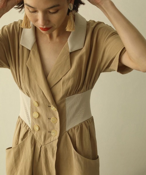 TODAYFUL(トゥデイフル)の「ラフィアフリンジイヤリング(イヤリング・レディース・レッド/ベージュ系その他/グリーン系その他・FREE)」の5枚目の写真