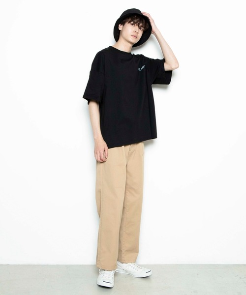 WEGO(ウィゴー)の「WEGO/レトロロゴビッグシルエット半袖Tシャツ(Tシャツ/カットソー・メンズ・ホワイト/ブラック/ホワイト系その他/ブラック系その他・MEDIUM/LARGE)」の17枚目の写真