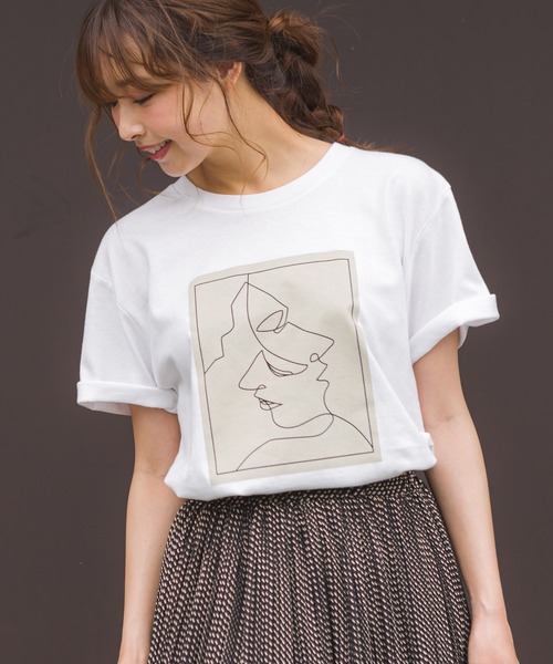 SpRay(スプレイ)の「FACEプリント Tシャツ(Tシャツ/カットソー・レディース・アイボリー/ホワイト/ブラック・LARGE)」の2枚目の写真