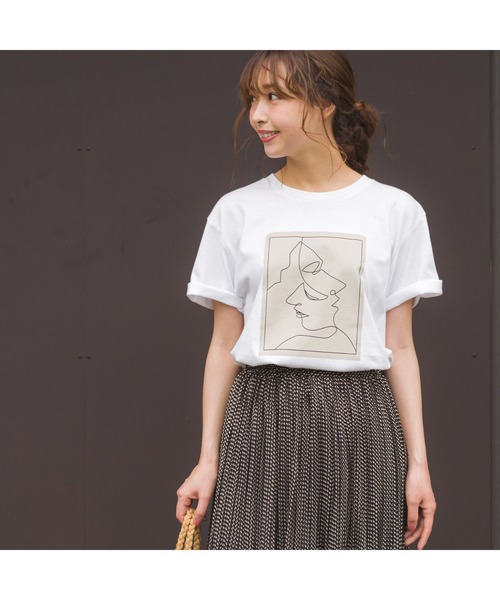 SpRay(スプレイ)の「FACEプリント Tシャツ(Tシャツ/カットソー・レディース・アイボリー/ホワイト/ブラック・LARGE)」の8枚目の写真