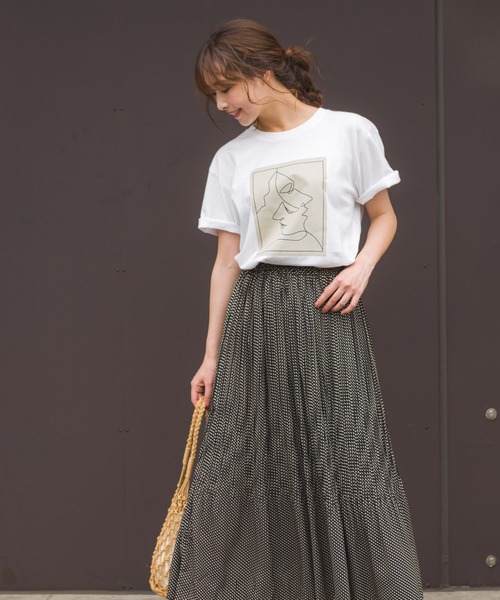 SpRay(スプレイ)の「FACEプリント Tシャツ(Tシャツ/カットソー・レディース・アイボリー/ホワイト/ブラック・LARGE)」の9枚目の写真