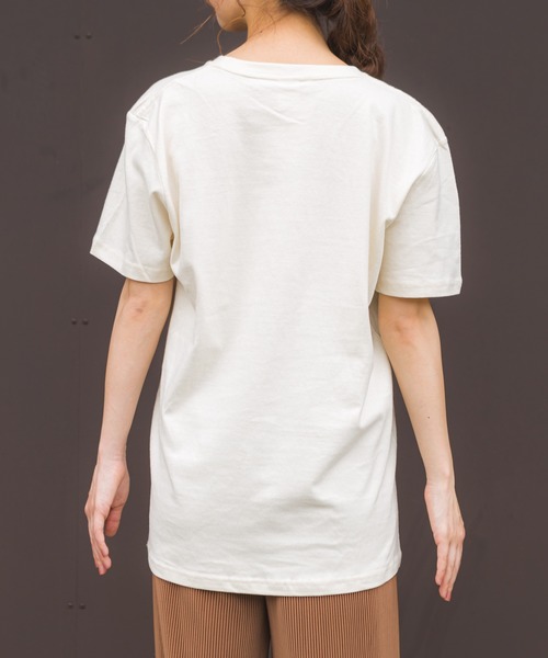 SpRay(スプレイ)の「FACEプリント Tシャツ(Tシャツ/カットソー・レディース・アイボリー/ホワイト/ブラック・LARGE)」の12枚目の写真