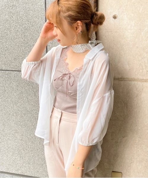 apres jour（アプレジュール）の「シアーシャツ×インナーセット【ZOZOTOWN限定アイテム】（シャツ/ブラウス・レディース・オフホワイト/ミント/モカ/ラベンダー・フリー）」の2枚目の写真