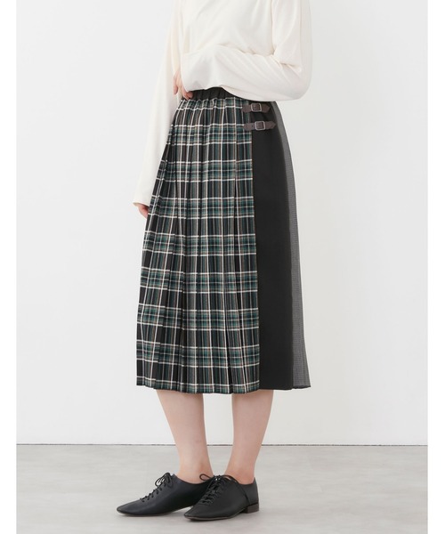 POU DOU DOU（プードゥドゥ）の「キルト風プリーツスカート（スカート・レディース・ブラック/ブルー/オレンジ系その他・3）」の12枚目の写真