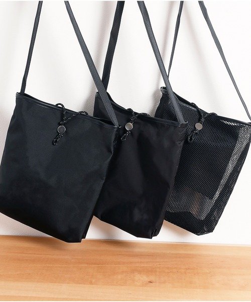 And A(アンドエー)の「LIVERAL リヴェラル / NAKI【M】shoulder tote packable ナキ【Mサイズ】パッカブル 2WAY トートショルダーバッグ メッシュバッグ / L4012(ショルダーバッグ・メンズ・ブラック/ブラック系その他/ブラック系その他2・MEDIUM)」の10枚目の写真