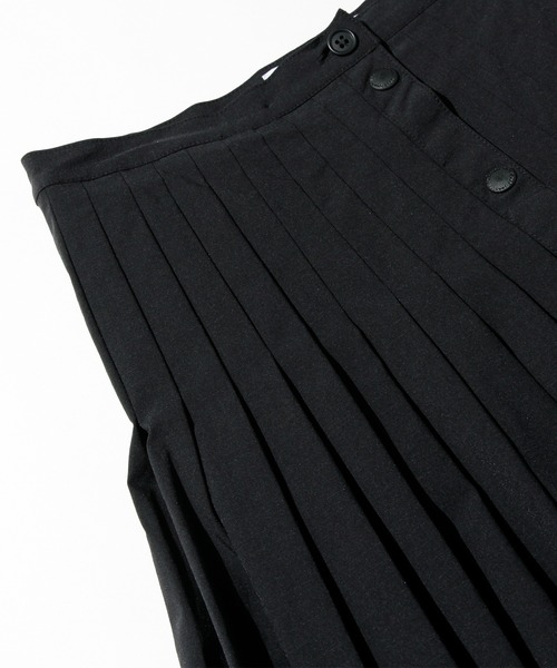 F/CE. （エフシーイー）の「F/CE. FRONT OPEN LONG SKIRT