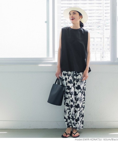 coca（coca）（コカ）の「USAコットン デザインノースリーブカットソー（タンクトップ・レディース・ホワイト/ブラック/カーキ/ライトベージュ・ONE SIZE）」の13枚目の写真