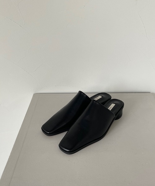 SANSeLF（サンセルフ）の「【SANSeLF】squaretoe rowheel mule sans6（サンダル・レディース・ブラック/グレー・40/38/39/35/36/37）」の5枚目の写真