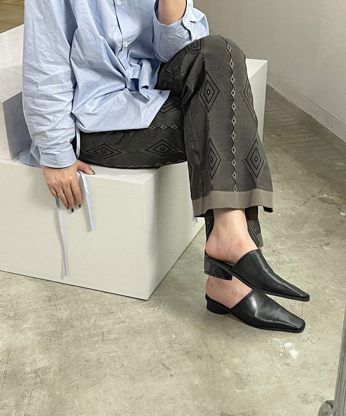 SANSeLF（サンセルフ）の「【SANSeLF】squaretoe rowheel mule sans6（サンダル・レディース・ブラック/グレー・40/38/39/35/36/37）」の21枚目の写真